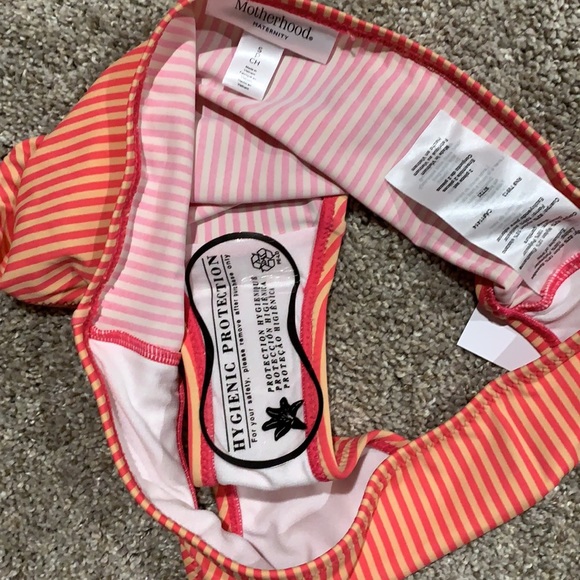 Motherhood Maternity Tankini - Picture 6 of 11